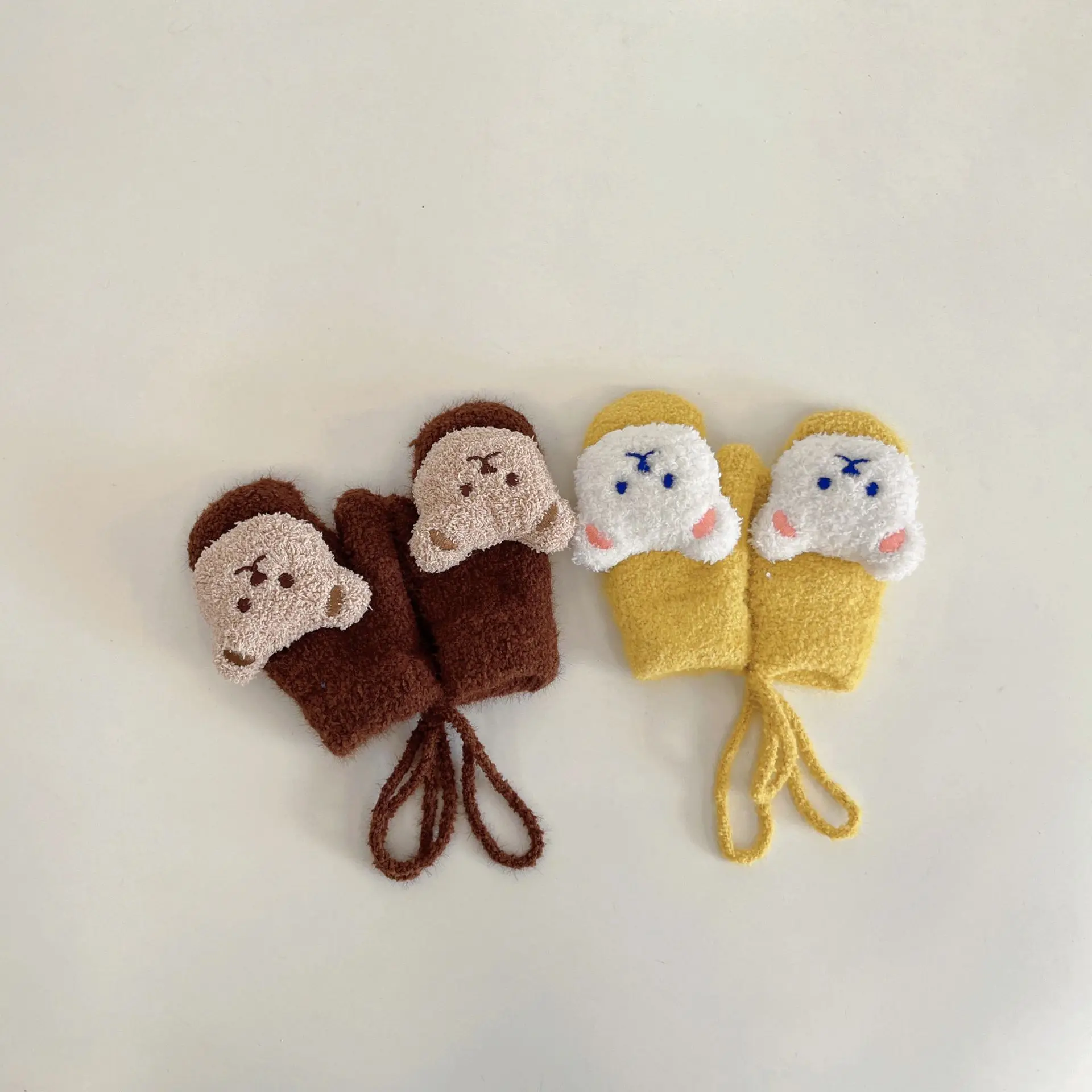 Rękawiczki dziecięce zimowe ci – Teething Mitten Baby recenzja i cena